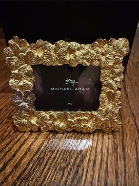Michael Aram Gold Clover Picture Frame
